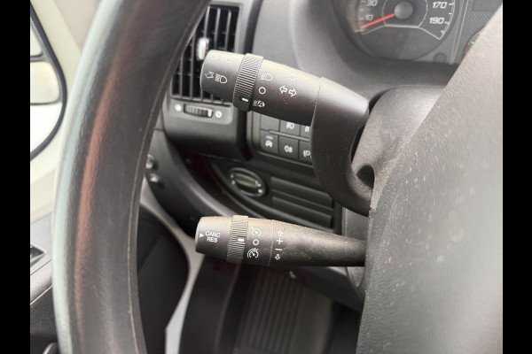 Peugeot Boxer 2.2 HDI 165PK Laadklep LED Cruise Control Climate Control Carplay Camera Standkachel Koffer Bakwagen Meubelbak