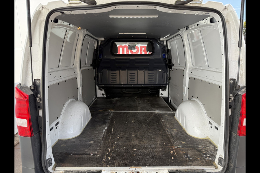 Mercedes-Benz Vito 114 2.1 CDI Automaat L2H1 Dubbele Schuifdeur Climate Control Cruise Control Stoelverwarming