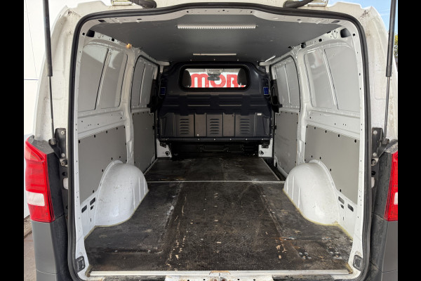 Mercedes-Benz Vito 114 2.1 CDI Automaat L2H1 Dubbele Schuifdeur Climate Control Cruise Control Stoelverwarming