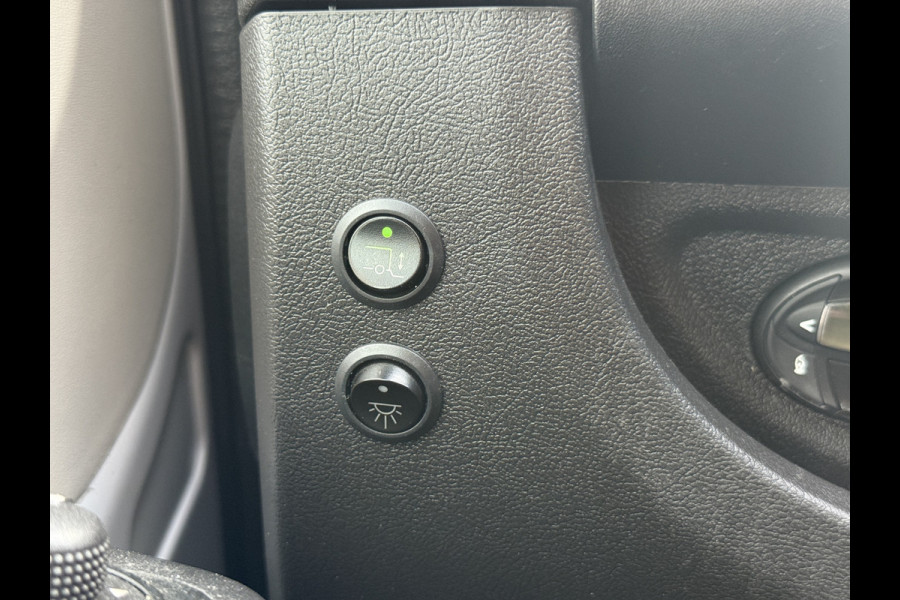 Peugeot Boxer 2.2 HDI 165PK Laadklep LED Cruise Control Climate Control Carplay Camera Standkachel Koffer Bakwagen Meubelbak