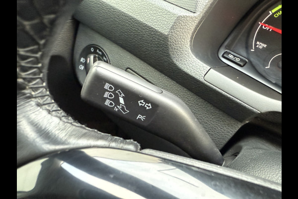 Volkswagen E-Caddy 113PK L2H1 Elektrisch Caddy ABT Maxi 37,3kWh 159km WLTP Trekhaak Airco Stoelverwarming Parkeersensoren Achter