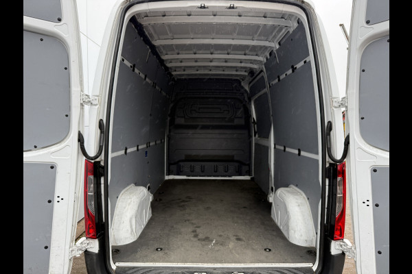 Mercedes-Benz eSprinter 312 ALL-IN PRIJS 93.2% (SOH) L2H2 55kWh 168km WLTP 80kw Snelladen Climate Control Camera Stoelverwarming Laadkabel