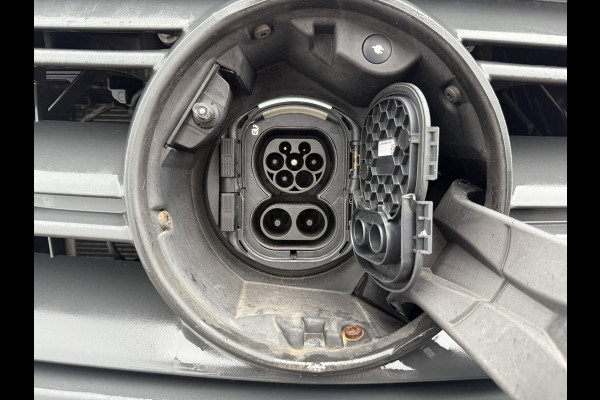 Mercedes-Benz eSprinter 312 ALL-IN PRIJS 93.2% (SOH) L2H2 55kWh 168km WLTP 80kw Snelladen Climate Control Camera Stoelverwarming Laadkabel