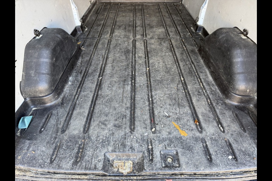 Ford Transit 350 2.0 TDCI 170PK L3H3 Airco Cruise Control Parkeersensoren voor achter