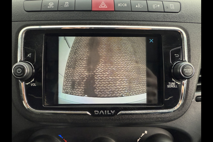 Iveco Daily 35S18 3.0 Automaat Laadklep LED Climate Bakwagen Meubelbak Koffer Control Adaptieve Cruise Control Standkachel Camera Navigatie