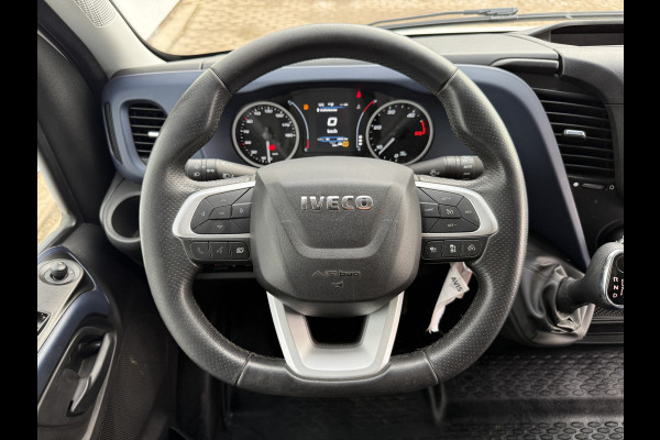 Iveco Daily 35S18 3.0 Automaat Laadklep LED Climate Bakwagen Meubelbak Koffer Control Adaptieve Cruise Control Standkachel Camera Navigatie
