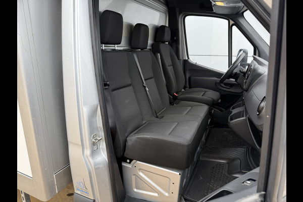 Mercedes-Benz Sprinter 317 1.9 CDI Automaat Bakwagen Meubelbak Koffer Laadklep Cruise Control Climate Control