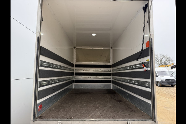 Mercedes-Benz Sprinter 317 1.9 CDI Automaat Bakwagen Meubelbak Koffer Laadklep Cruise Control Climate Control