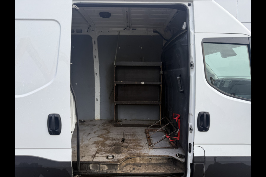 Iveco Daily 35S16 2.3 Automaat L2H2 Airco Adaptieve Cruise Control Standkachel 3.5t Trekhaak Lane Assist