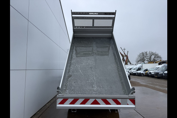 Ford E-Transit 68 KWH Kipper Elektrisch  334KM WLTP Snelladen Tipper Benne Climate Control Cruise Control Apple Carplay Stoelverwarming Navigatie Camera