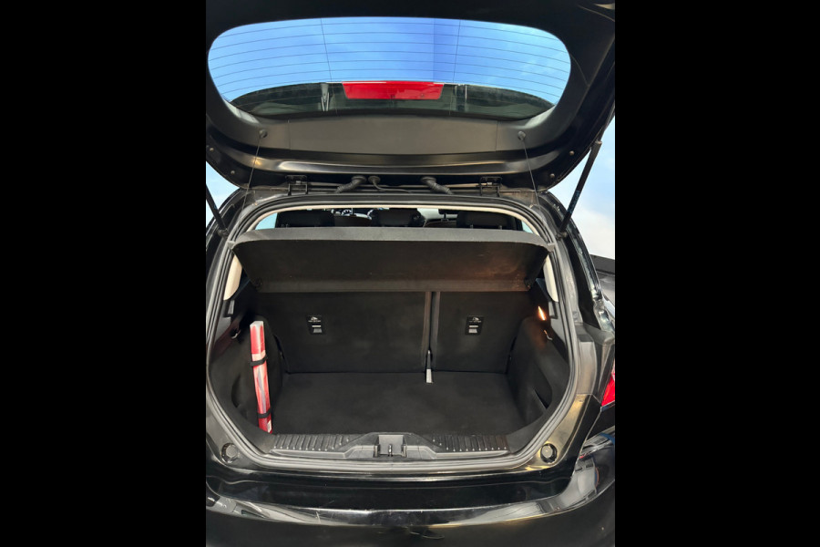 Ford Fiesta 1.1 Trend Airco | Navi | PDC