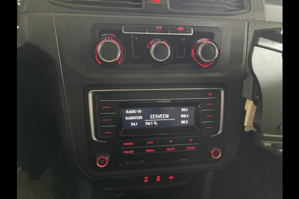 Volkswagen Caddy 2.0 TDI 102pk L2H1 BMT Maxi Comfortline / vaste prijs rijklaar € 13.950 ex btw / lease vanaf € 235 / airco / cruise / pdc achter / omvormer / ingerichte laadruimte !