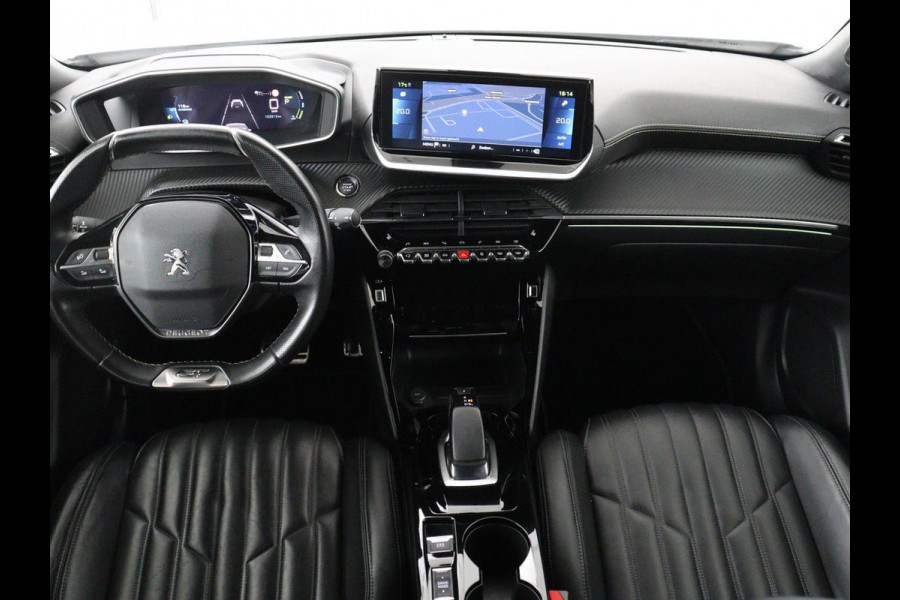 Peugeot e-2008 EV GT Pack 50 kWh | 3 Fase | Panoramadak | Stoelverwarming | Adaptive cruise | Leder | Carplay | Keyless | Camera | Full LED | Navigatie | Climate control | Dodehoek detectie