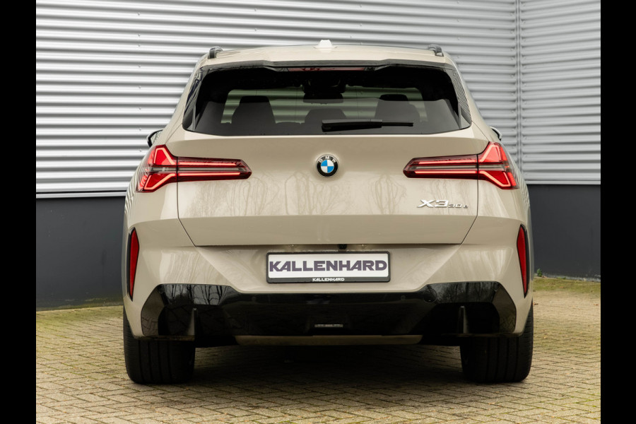 BMW X3 30e xDrive - M-Sport Pro - Pano - Trekhaak - Head-up - Stuurwiel Verwarmd