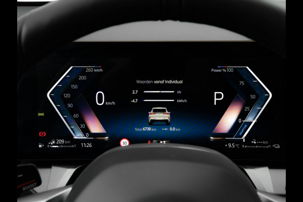 BMW X3 30e xDrive - M-Sport Pro - Pano - Trekhaak - Head-up - Stuurwiel Verwarmd