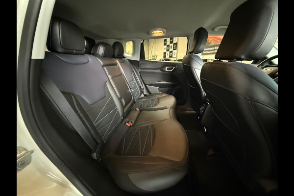 Jeep Compass 4xe 240 Plug-in Hybrid Electric Upland 1Jaar Bovag Garantie