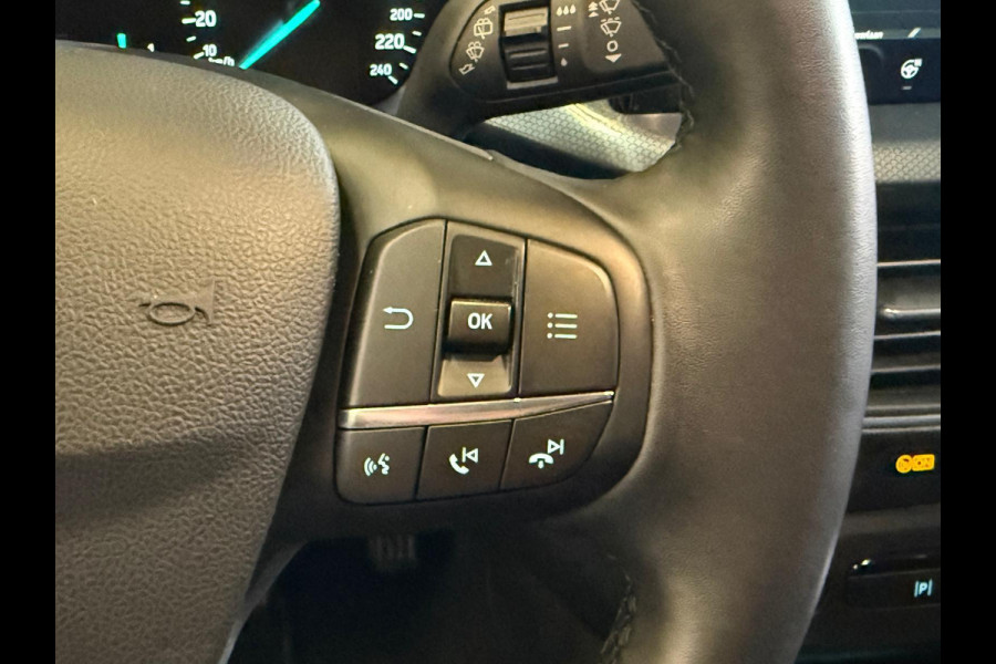 Ford FOCUS Wagon Active 155PK 1.0 EcoBoost Hybrid Winter Pack 1 Jaar Bovag Garantie