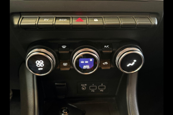 Renault Captur 1.6 E-Tech Hybrid 145 Intens Automaat 1 Jaar Bovag garantie