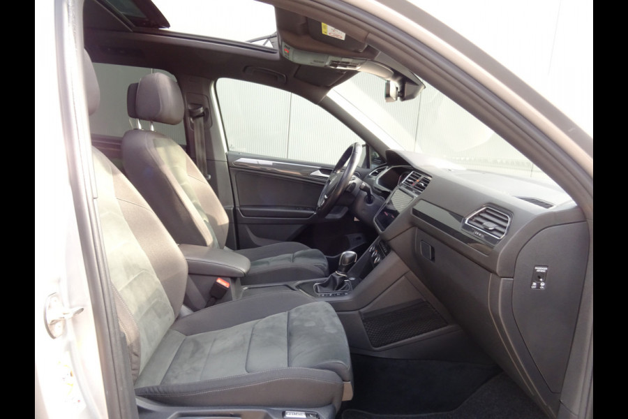 Volkswagen Tiguan Allspace 1.5 TSI Highline Business R 7p. * PANORAMADAK * MASSAGE !!