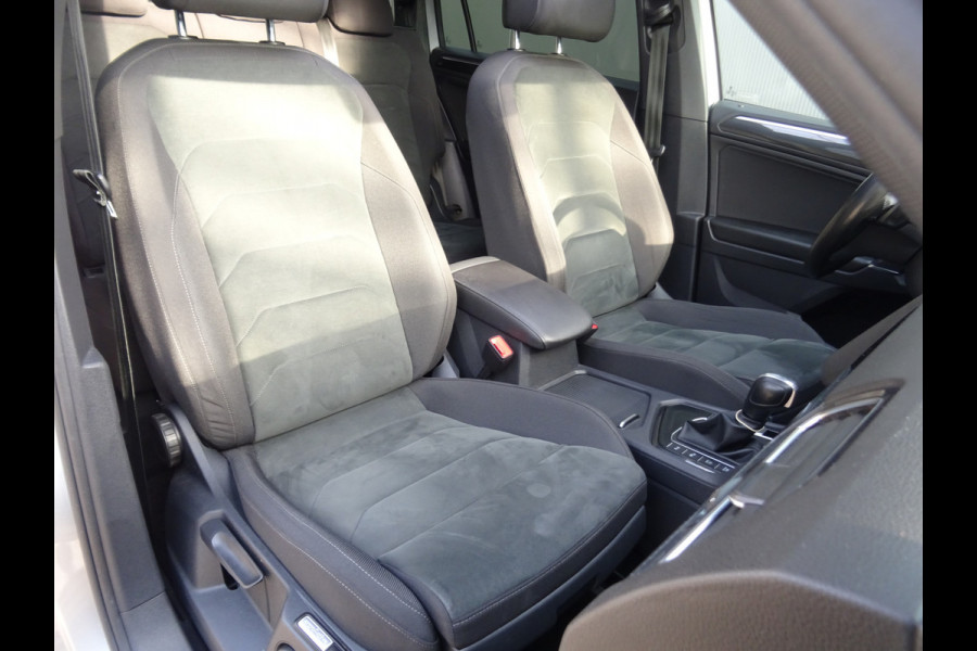Volkswagen Tiguan Allspace 1.5 TSI Highline Business R 7p. * PANORAMADAK * MASSAGE !!
