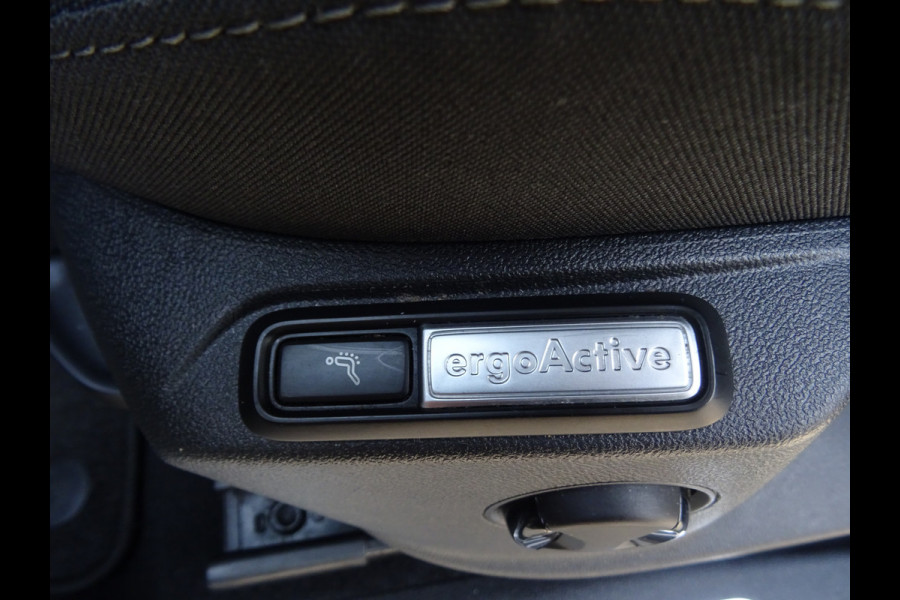 Volkswagen Tiguan Allspace 1.5 TSI Highline Business R 7p. * PANORAMADAK * MASSAGE !!