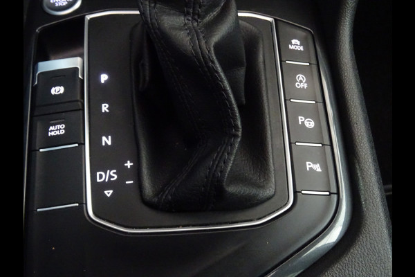 Volkswagen Tiguan Allspace 1.5 TSI Highline Business R 7p. * PANORAMADAK * MASSAGE !!