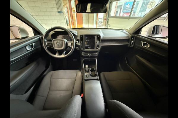 Volvo XC40 1.5 T2 Momentum Automaat, camera, carplay