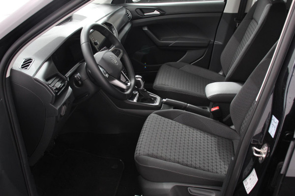 Volkswagen T-Cross 1.0 TSI 110pk DSG Life | Navigatie | Apple Carplay/Android Auto | Adaptive Cruise Control | Camera | Parkeersensoren | Stoelverwarming | Virtual Cockpit | Getinte ramen | Climatronic | Lane Assist