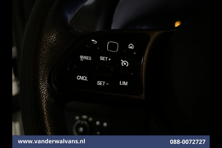 Mercedes-Benz Sprinter 316 CDI 164pk L3H2 Euro6 Airco | 360 Graden Camera | Navigatie | Apple Carplay | Chauffeursstoel Cruisecontrol, Android Auto, Stoelverwarming, Parkeersensoren, Bijrijdersbank