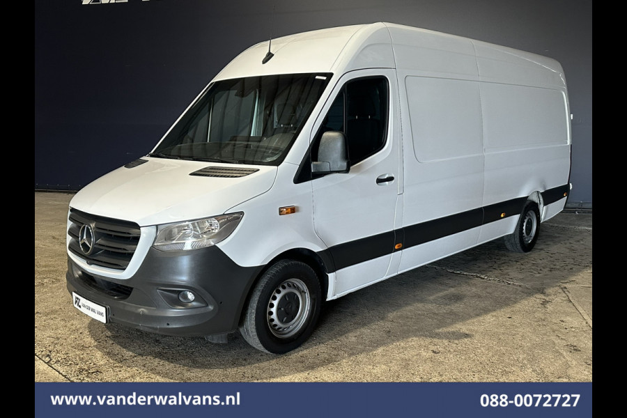 Mercedes-Benz Sprinter 316 CDI 164pk L3H2 Euro6 Airco | 360 Graden Camera | Navigatie | Apple Carplay | Chauffeursstoel Cruisecontrol, Android Auto, Stoelverwarming, Parkeersensoren, Bijrijdersbank