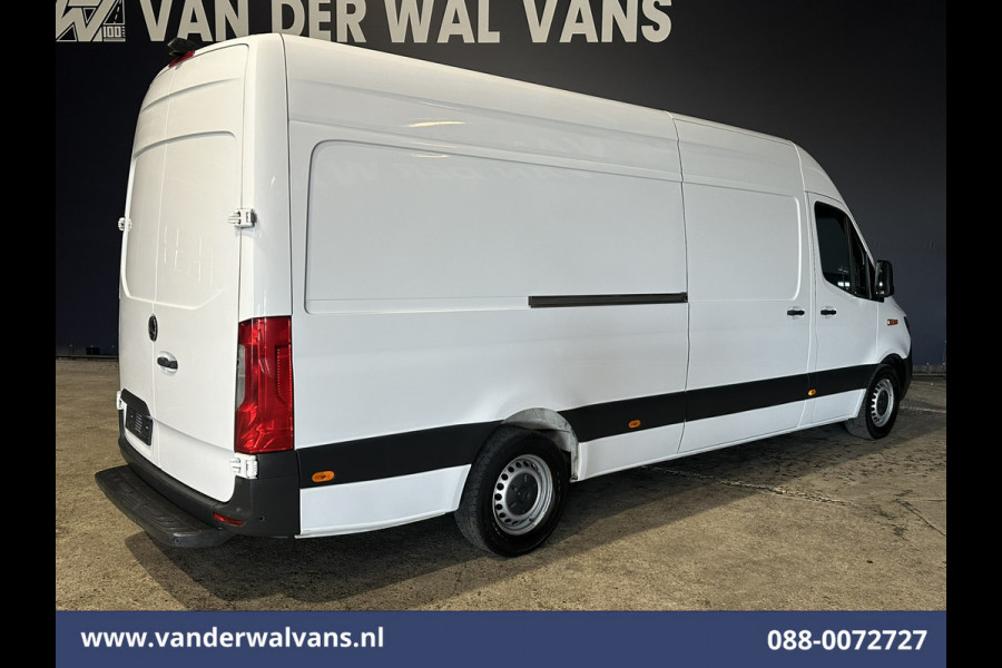 Mercedes-Benz Sprinter 316 CDI 164pk L3H2 Euro6 Airco | 360 Graden Camera | Navigatie | Apple Carplay | Chauffeursstoel Cruisecontrol, Android Auto, Stoelverwarming, Parkeersensoren, Bijrijdersbank