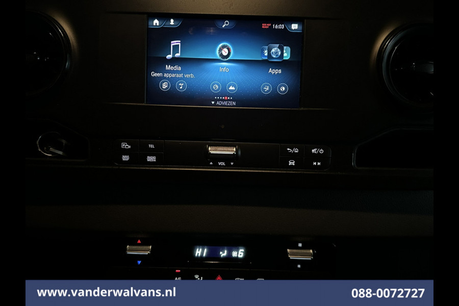 Mercedes-Benz Sprinter 316 CDI 164pk L3H2 Euro6 Airco | 360 Graden Camera | Navigatie | Apple Carplay | Chauffeursstoel Cruisecontrol, Android Auto, Stoelverwarming, Parkeersensoren, Bijrijdersbank