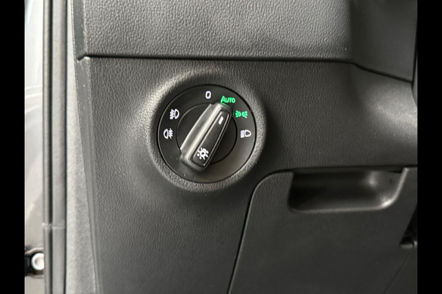 Škoda Karoq 1.5 TSI ACT Business Edition Automaat, Camera 1 Jaar Bovag garantie