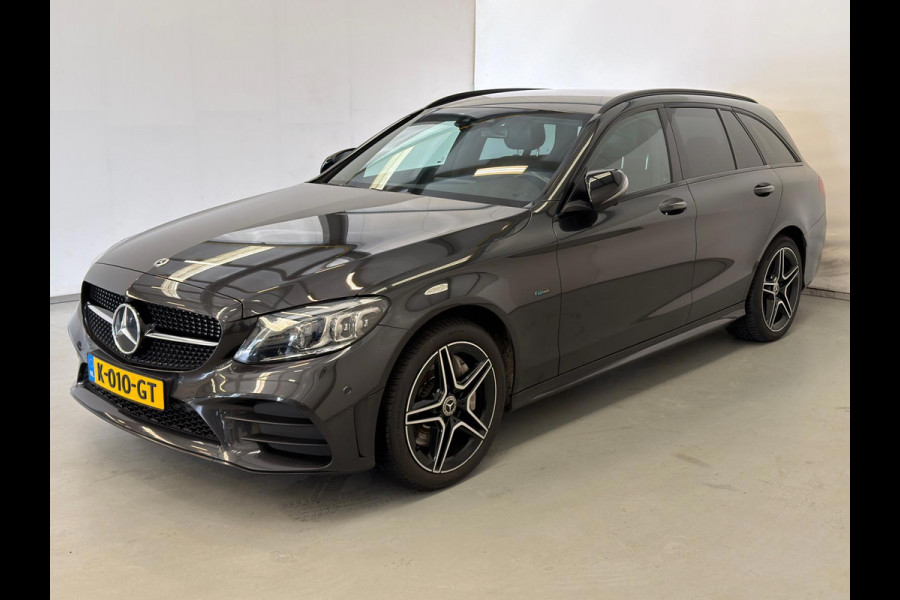 Mercedes-Benz C-Klasse Estate 300e / AMG / BTW / NL-auto / Matrix / Trekhaak