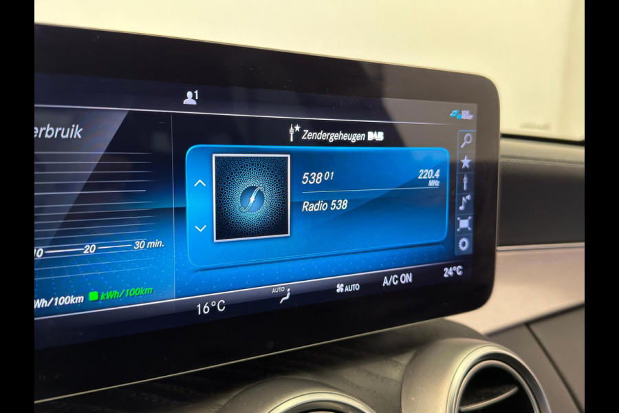 Mercedes-Benz C-Klasse Estate 300e / AMG / BTW / NL-auto / Matrix / Trekhaak