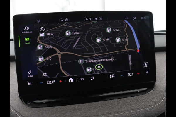 Škoda ENYAQ iV 60 | SOH 91% | Trekhaak | Stoelverwarming | Camera | Sportstuur | Carplay | Navigatie | Cruise control | Full LED | Half leder | DAB | Parkeerhulp | Sfeerverlichting | Climate control