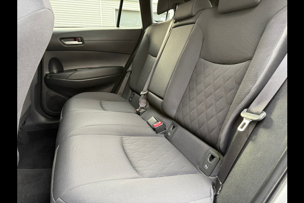 Toyota Corolla Cross Hybrid 140 Active - Automaat - Navi - Climate - Camera - Winterpakket