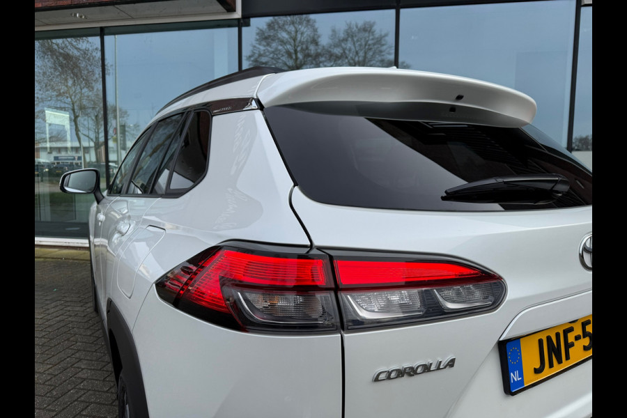 Toyota Corolla Cross Hybrid 140 Active - Automaat - Navi - Climate - Camera - Winterpakket