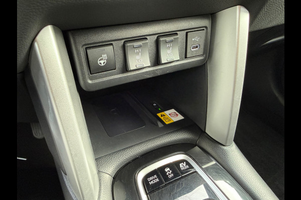 Toyota Corolla Cross Hybrid 140 Active - Automaat - Navi - Climate - Camera - Winterpakket