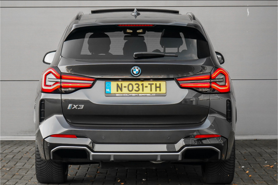 BMW iX3 High Executive M-Sport 80 kWh Pano ACC H&K 20"