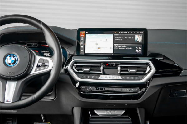 BMW iX3 High Executive M-Sport 80 kWh Pano ACC H&K 20"