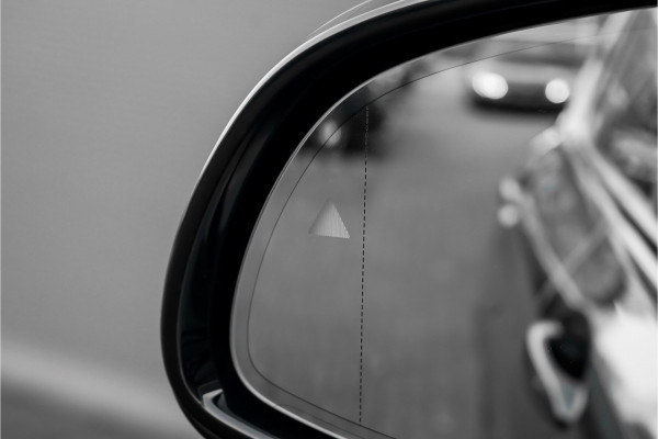 BMW iX3 High Executive M-Sport 80 kWh Pano ACC H&K 20"