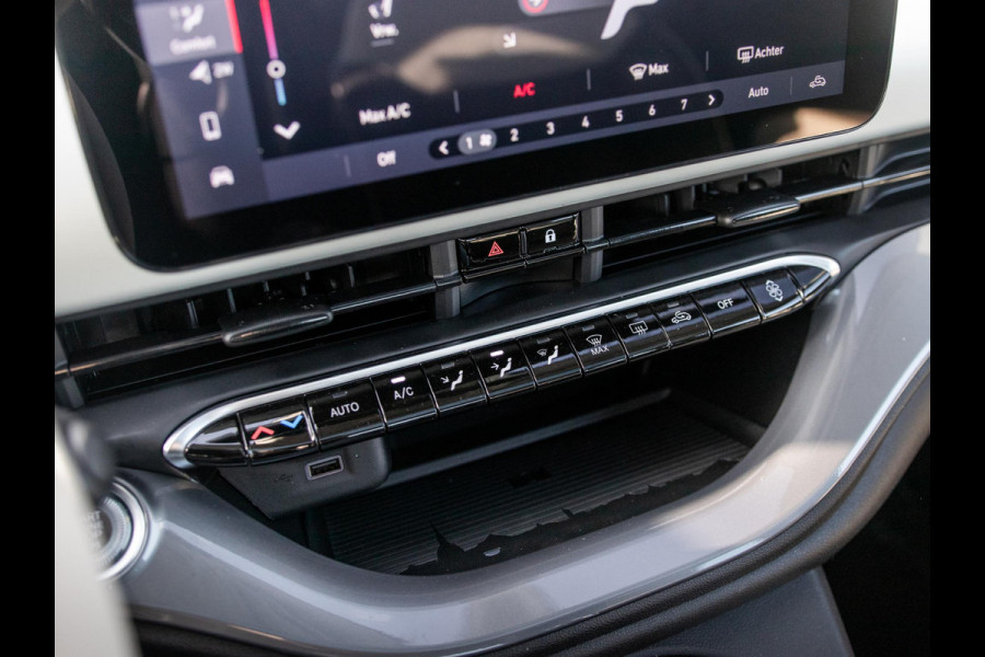 Fiat 500 Hybrid Collezione | Clima | LED | PDC | JBL Premium Audio | 17" | Camera | BSM | Canneloni Ivory/Piombo interieur