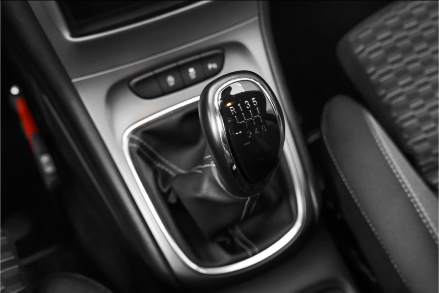 Opel Astra Sports Tourer 1.2 Edition Climate PDC CarPlay