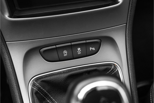 Opel Astra Sports Tourer 1.2 Edition Climate PDC CarPlay