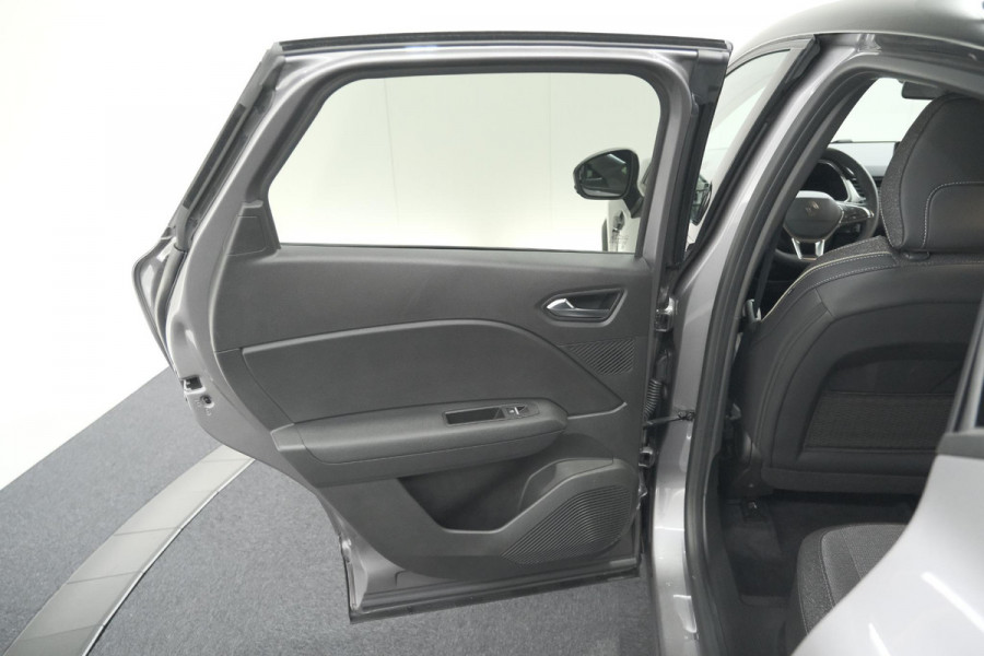 Renault Captur 1.8 E-Tech full hybrid 160 techno | Camera | Winterpakket | Adaptieve Cruise Control | Apple Carplay