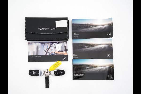 Mercedes-Benz EQA 250 Business Solution Luxury 67 kWh [ 3-Fase ] (SOH-94%) (INCL-BTW) *PANO | LEATHER | WIDESCREEN-COCKPIT | FULL-LED | BLINDSPOT | AMBIENT-LIGHT | CAMERA | NAVI-FULLMAP | DAB+ | COMFORT-SEATS | ECC | SHIFTPADDLES | CRUISE | HEATED-SEATS | ...