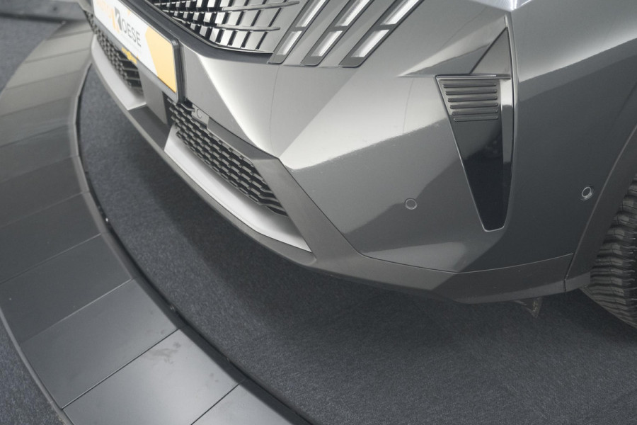 Peugeot 5008 1.2 Hybrid 136 GT | Allseason Banden | Adaptieve Cruise Control | 360 Camera | Apple Carplay