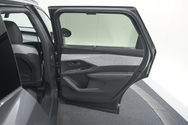 Peugeot 5008 1.2 Hybrid 136 GT | Allseason Banden | Adaptieve Cruise Control | 360 Camera | Apple Carplay