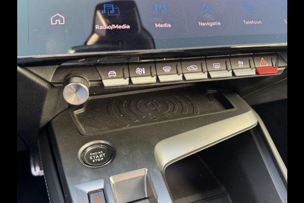 Peugeot 308 1.6 HYbrid 225 | Zwarte hemel | Adaptive cruise control | Prijs is rijklaar!